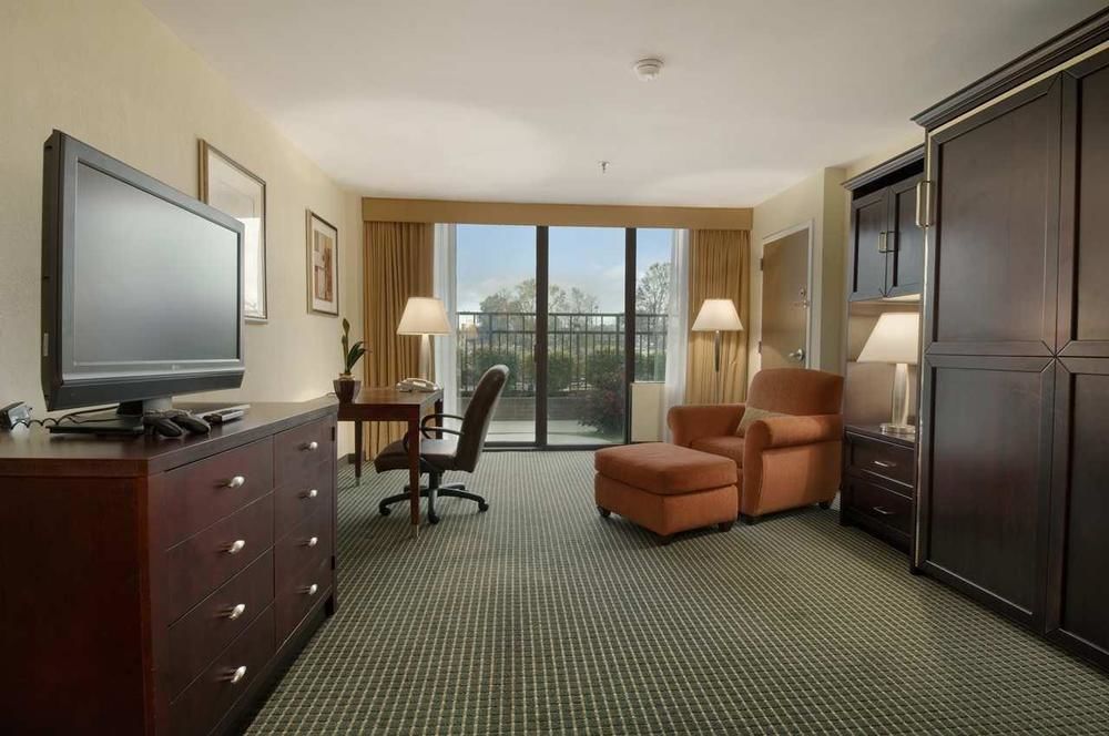 Travelodge By Wyndham Lafayette Exterior foto